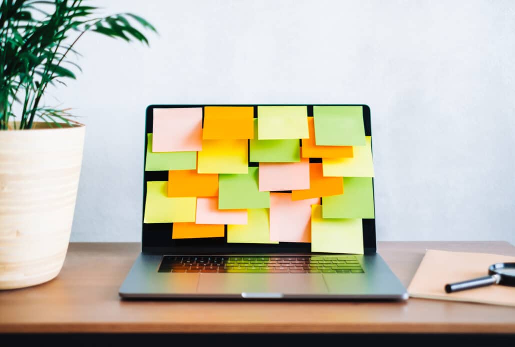 Sticky Note Laptop